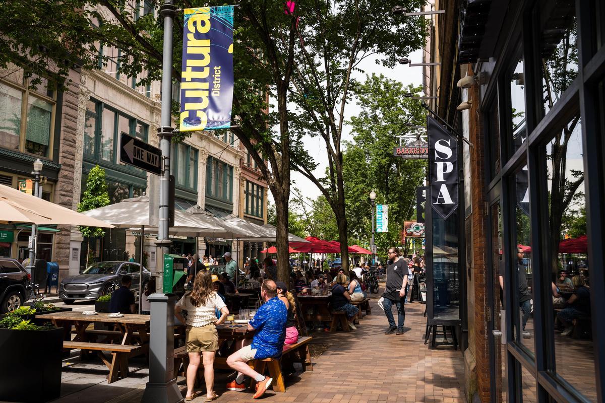 Gallery Crawl Partners