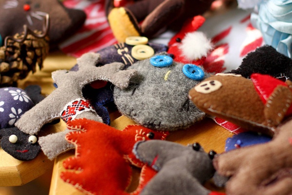 Here Comes Santa Paws: Art Fur Animals