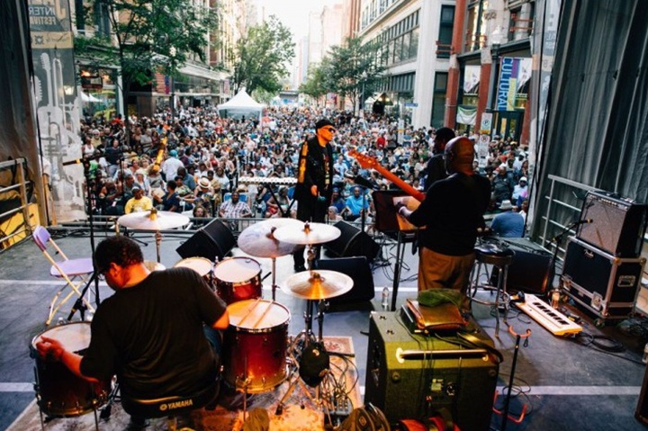 Band performing at Pittsburgh International Jazz Festival in Downtown Pittsburgh