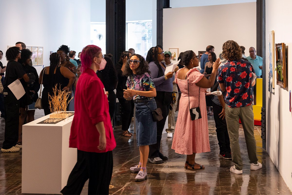 Gallery Crawl