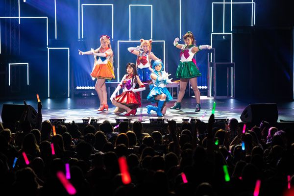 Pretty Guardian Sailor Moon: The Super Live